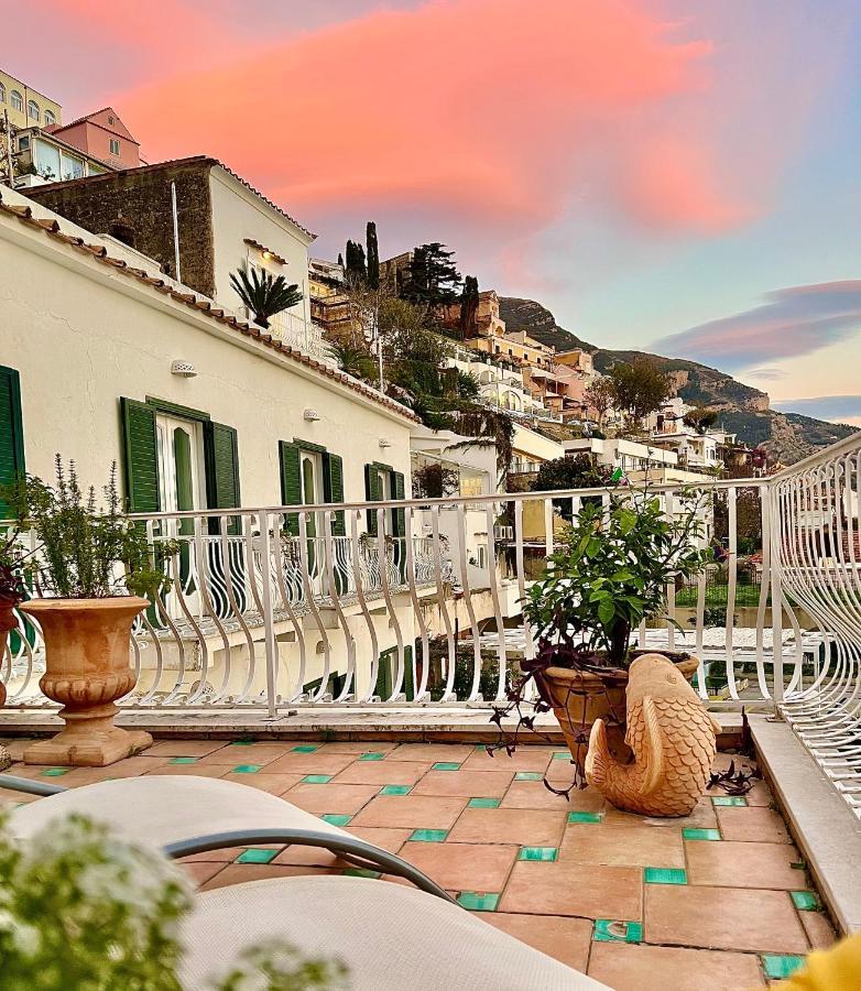 Hotel Villa Delle Palme In Positano Kültér fotó