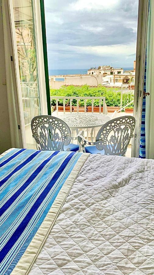 Hotel Villa Delle Palme In Positano Kültér fotó