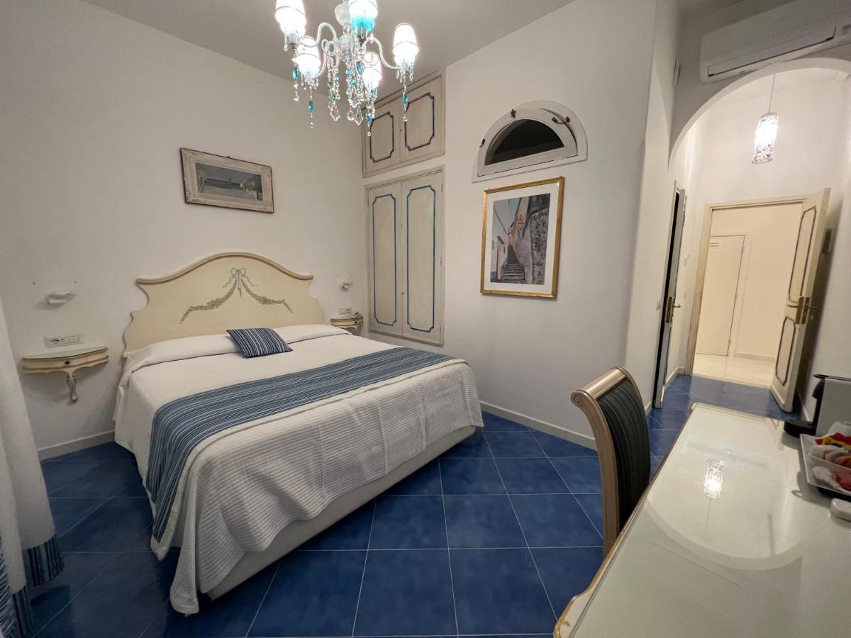 Hotel Villa Delle Palme In Positano Kültér fotó